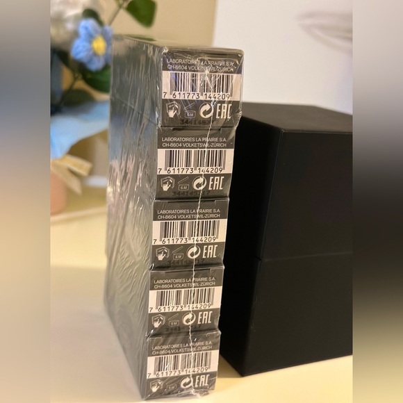 NEW 5xLa Prairie SKIN CAVIAR EYE LIFT LIFTING AND FIRMING EYE SERUM 3ML - Picture 7 of 8